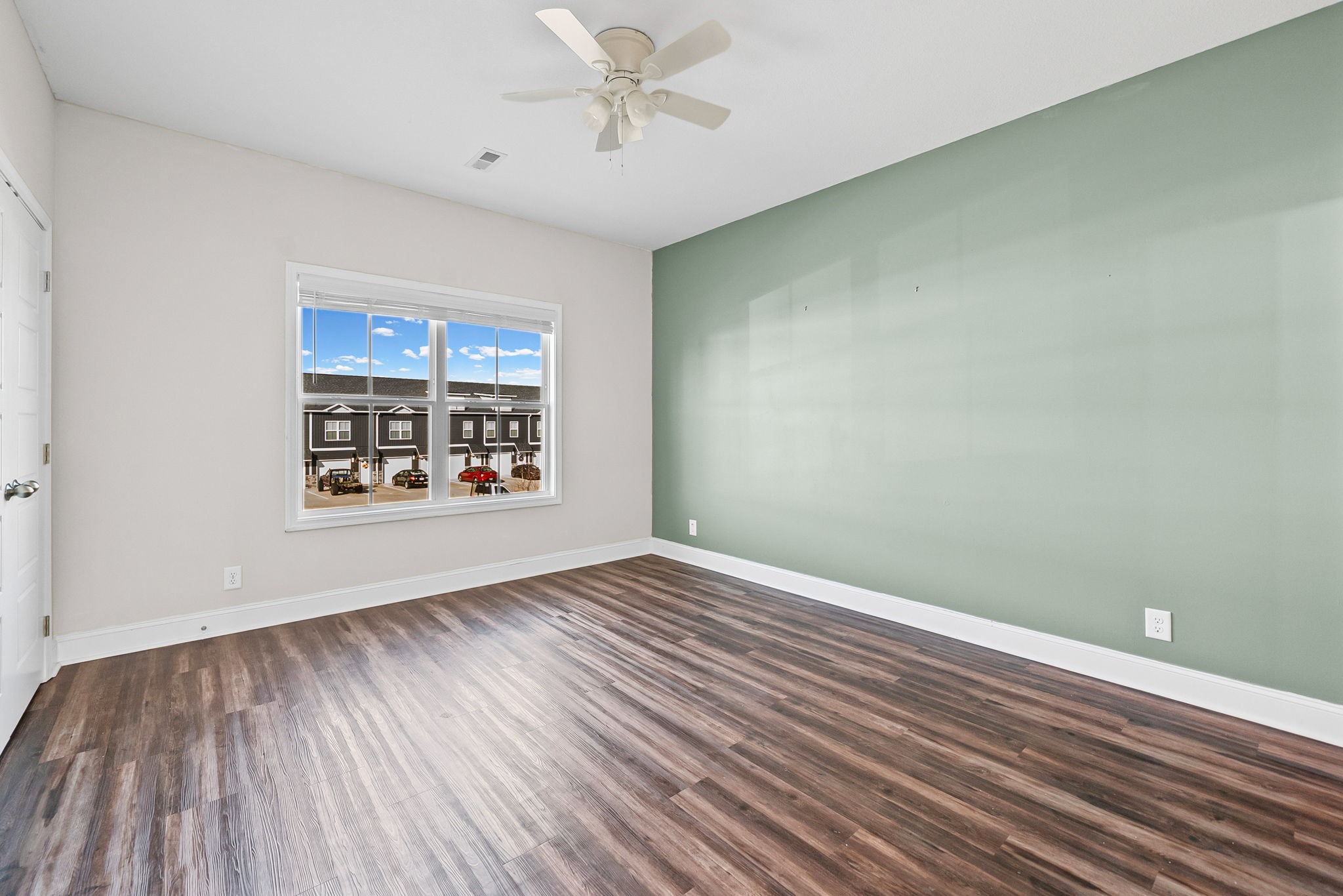 208 Drayton Drive Clarksville TN 37042