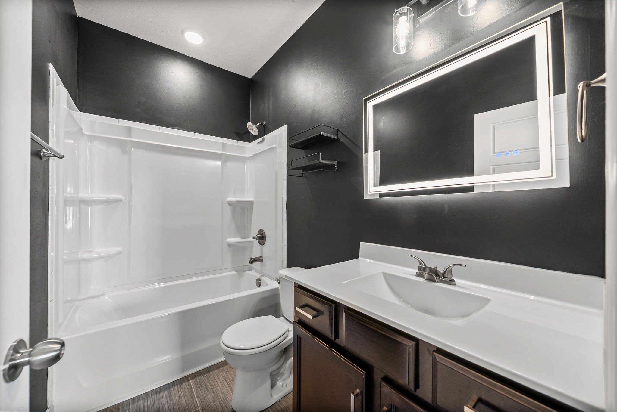 208 Drayton Drive Clarksville TN 37042