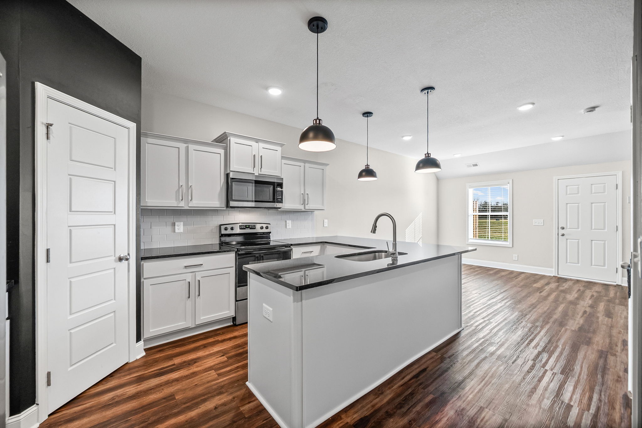 208 Drayton Drive Clarksville TN 37042