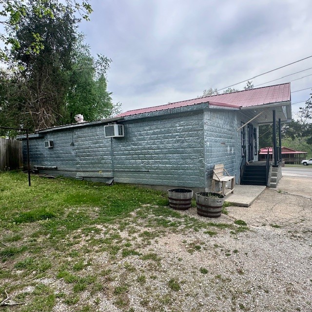 2007 Highway 100, W Centerville TN 37033
