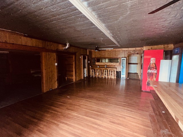 2007 Highway 100, W Centerville TN 37033