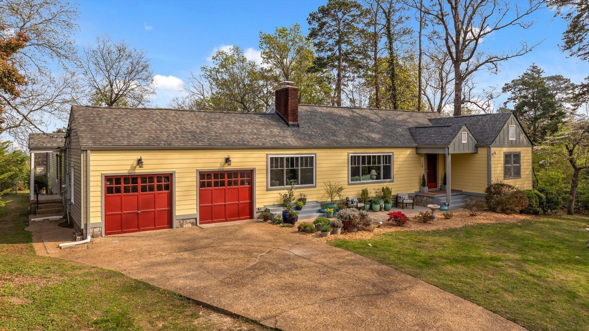 204 Hilltop Drive Chattanooga TN 37411