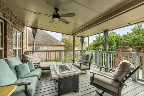 1015 Smokerise Lane Hendersonville TN 37075