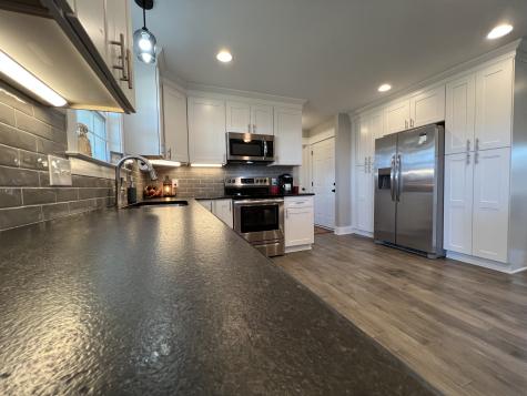 1951 Oak Grove Road Red Boiling Springs TN 37150