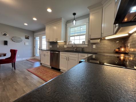 1951 Oak Grove Road Red Boiling Springs TN 37150