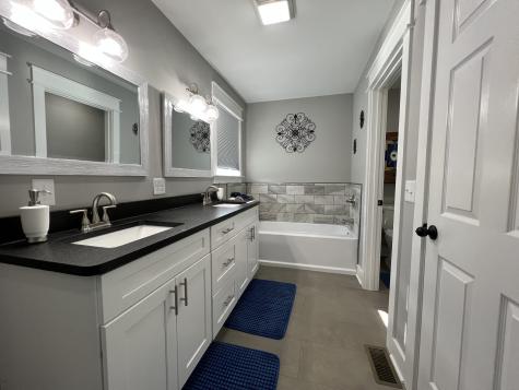 1951 Oak Grove Road Red Boiling Springs TN 37150