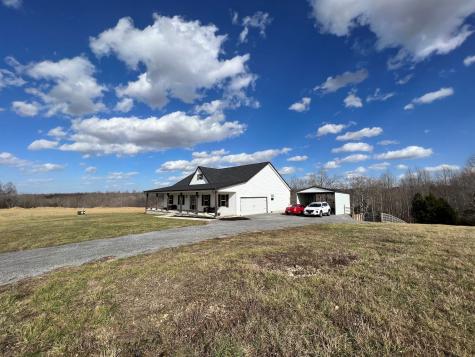 1951 Oak Grove Road Red Boiling Springs TN 37150