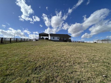 1951 Oak Grove Road Red Boiling Springs TN 37150