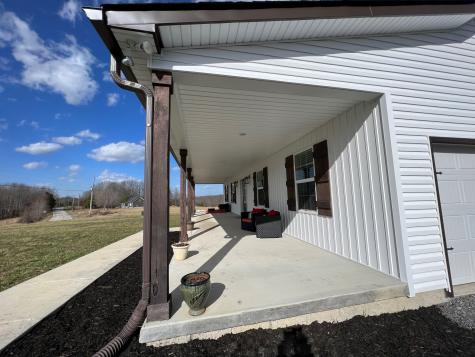 1951 Oak Grove Road Red Boiling Springs TN 37150