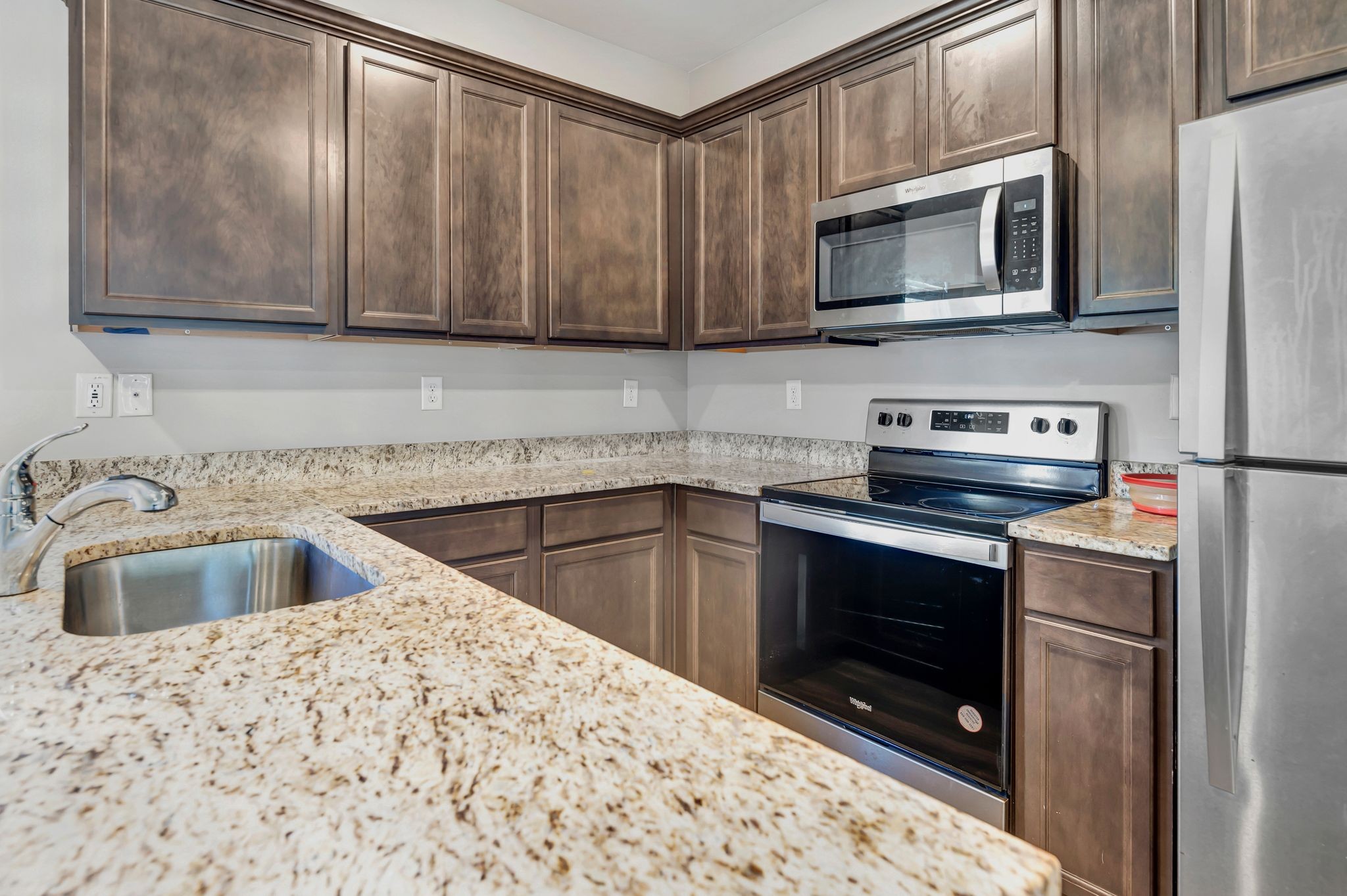 8066 Logan Drive La Vergne TN 37086