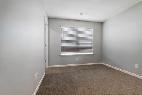8066 Logan Drive La Vergne TN 37086