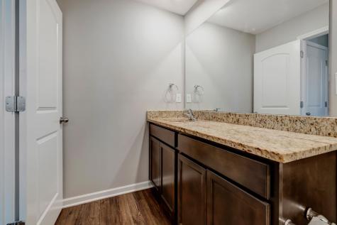 8066 Logan Drive La Vergne TN 37086