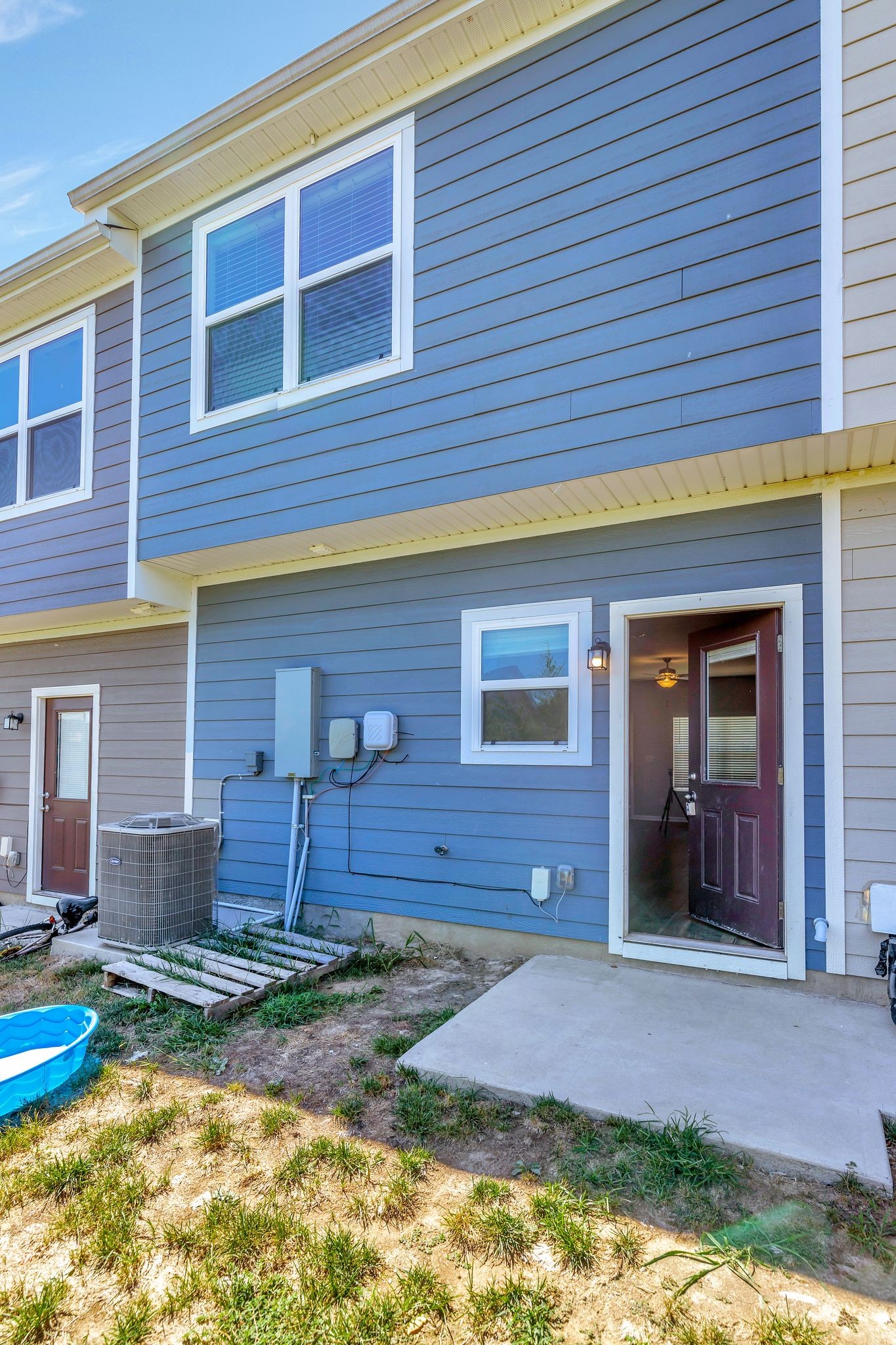 8066 Logan Drive La Vergne TN 37086