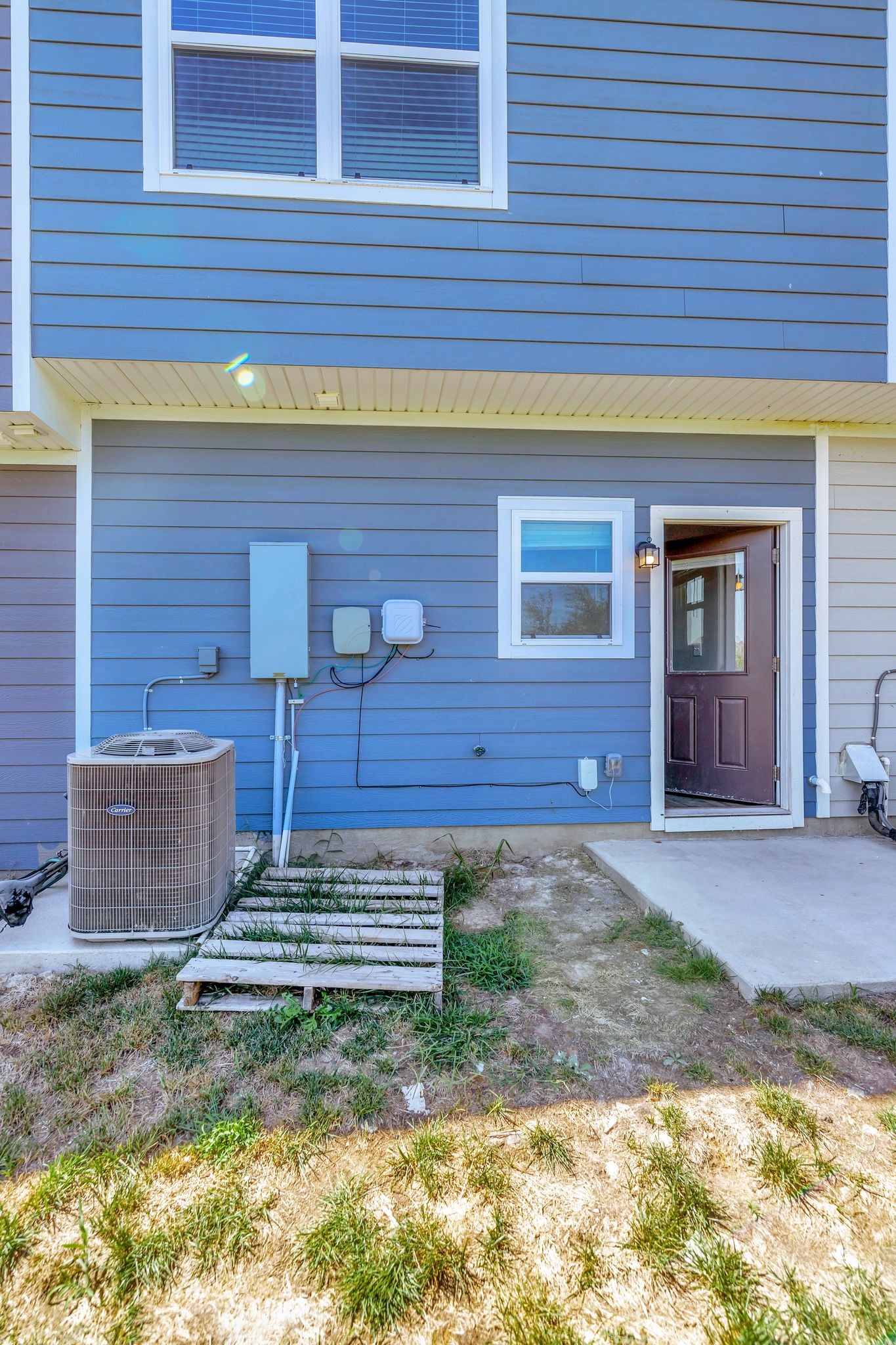 8066 Logan Drive La Vergne TN 37086