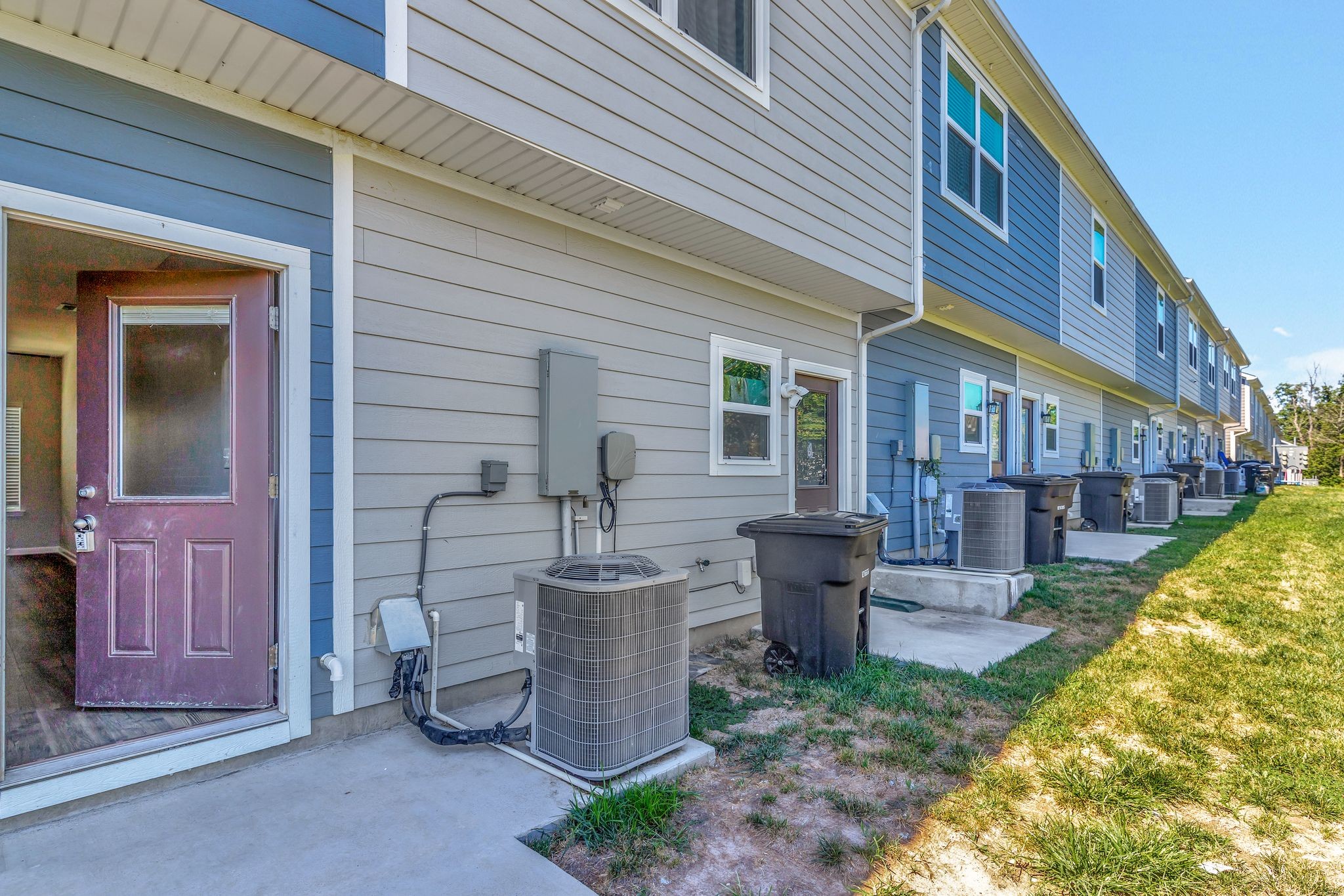 8066 Logan Drive La Vergne TN 37086