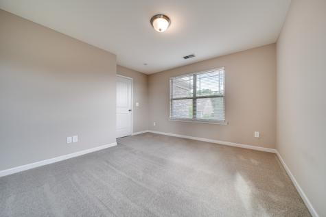 1041 E Sagewood Drive Gallatin TN 37066