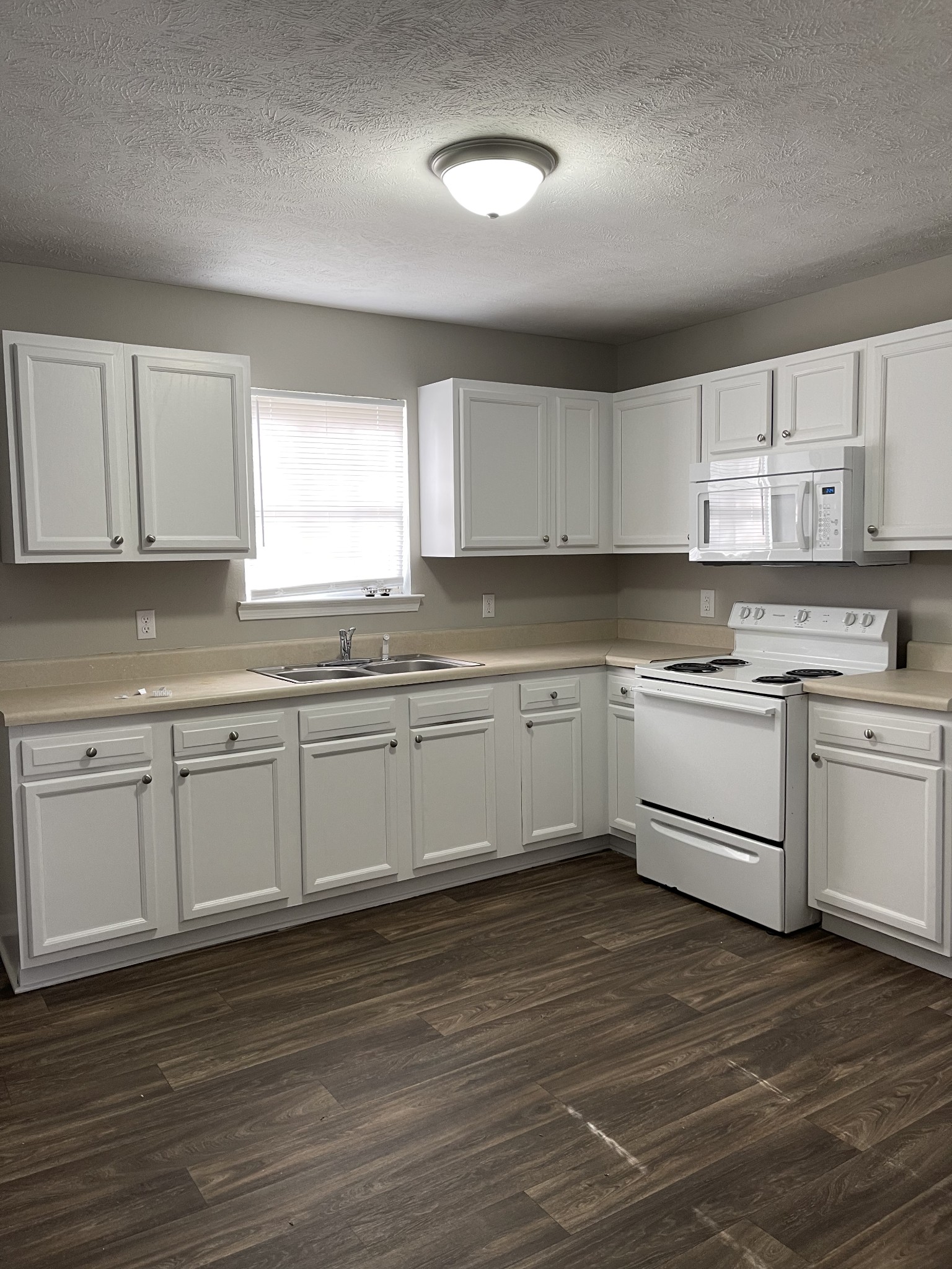 609 Landers Street Shelbyville TN 37160