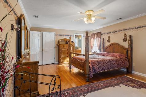 3885 Delina Road Cornersville TN 37047