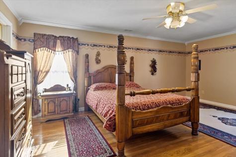3885 Delina Road Cornersville TN 37047