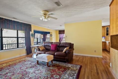 3885 Delina Road Cornersville TN 37047