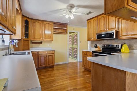 3885 Delina Road Cornersville TN 37047