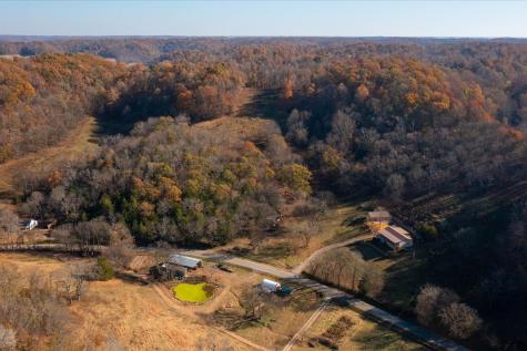 3885 Delina Road Cornersville TN 37047