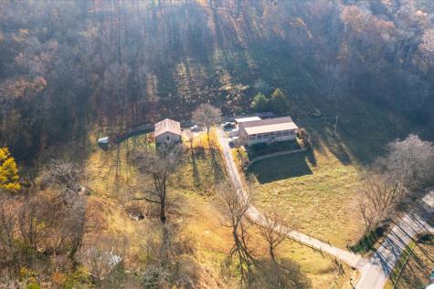 3885 Delina Road Cornersville TN 37047