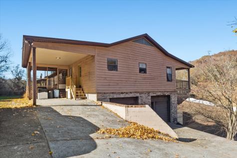 3885 Delina Road Cornersville TN 37047