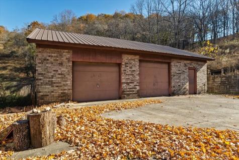 3885 Delina Road Cornersville TN 37047
