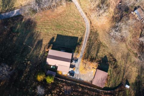 3885 Delina Road Cornersville TN 37047