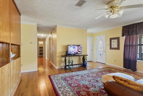 3885 Delina Road Cornersville TN 37047