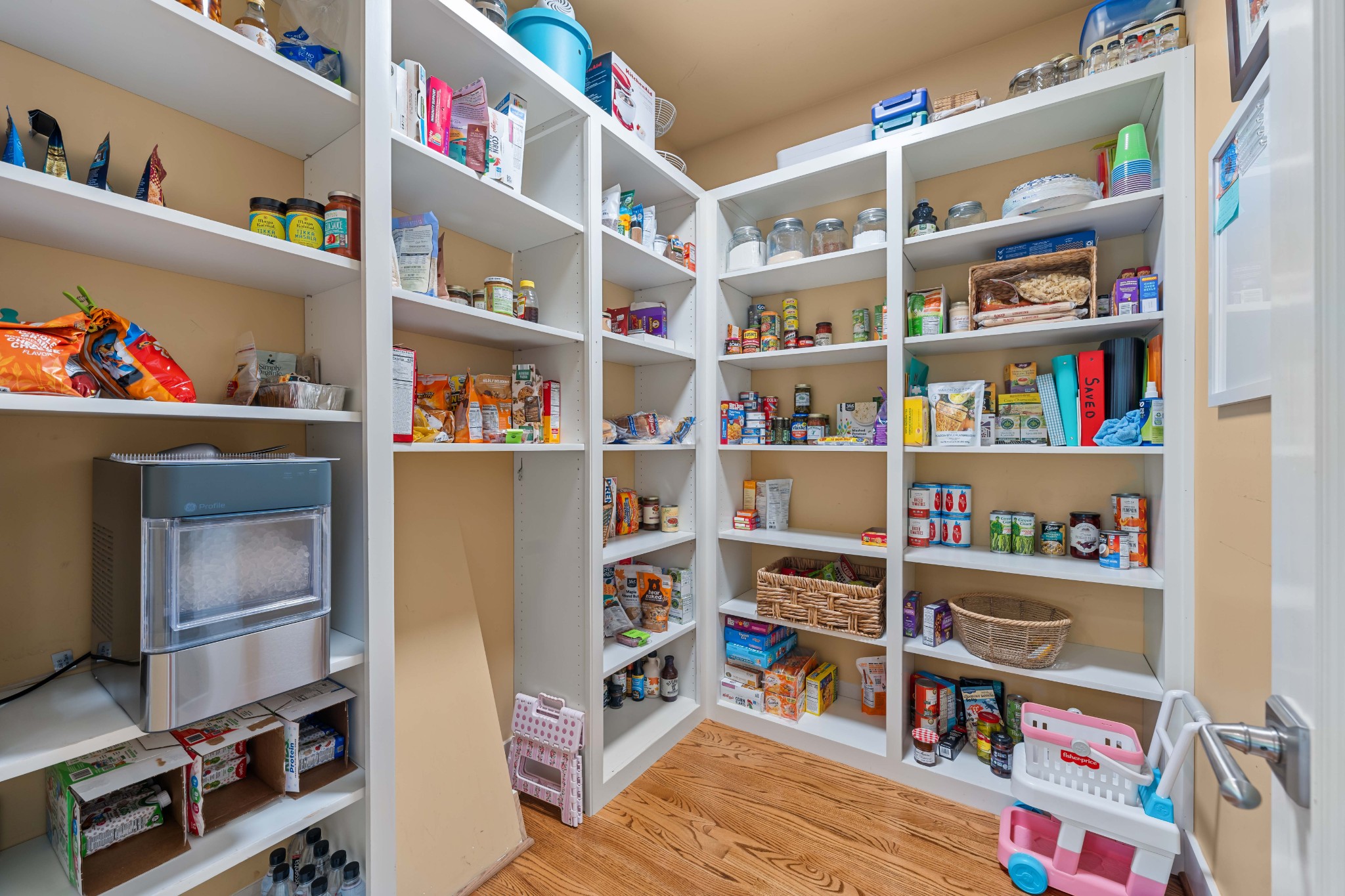 587A Douglas Lane Gallatin TN 37066
