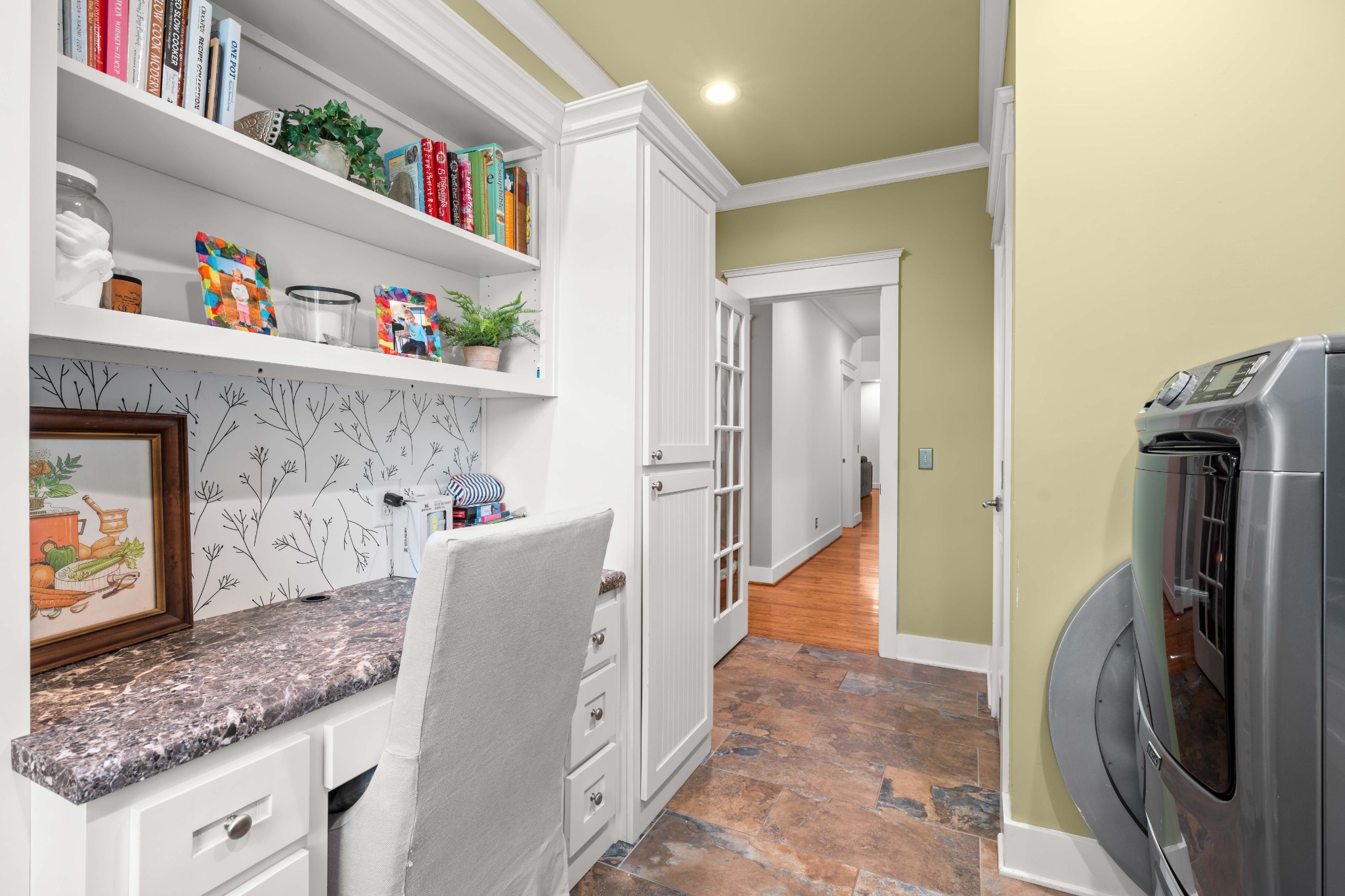 587A Douglas Lane Gallatin TN 37066