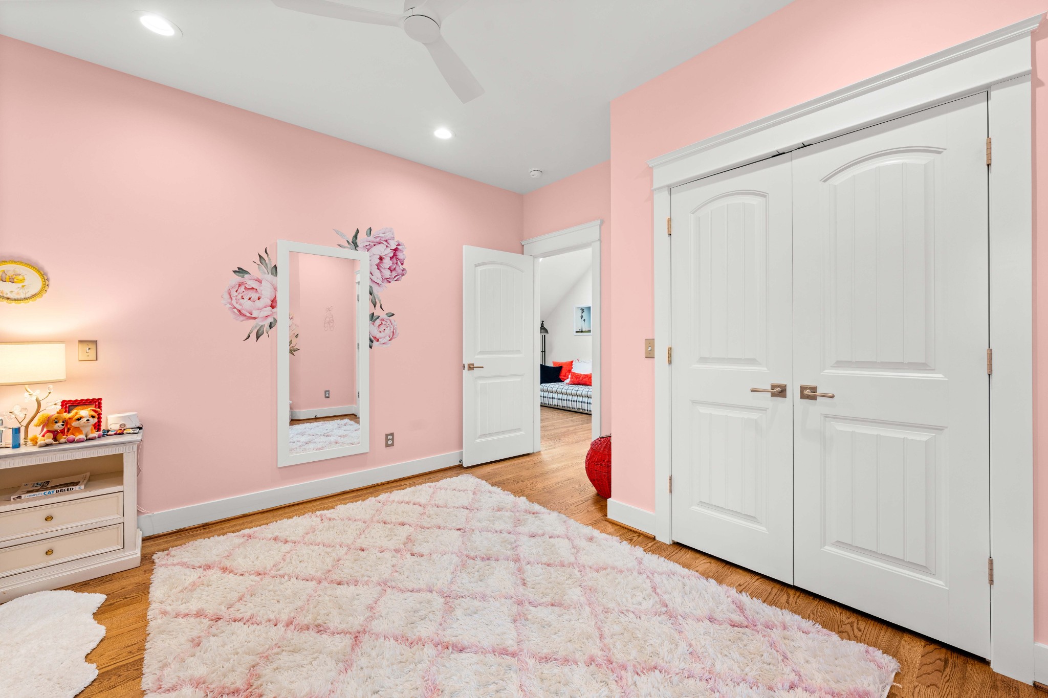 587A Douglas Lane Gallatin TN 37066