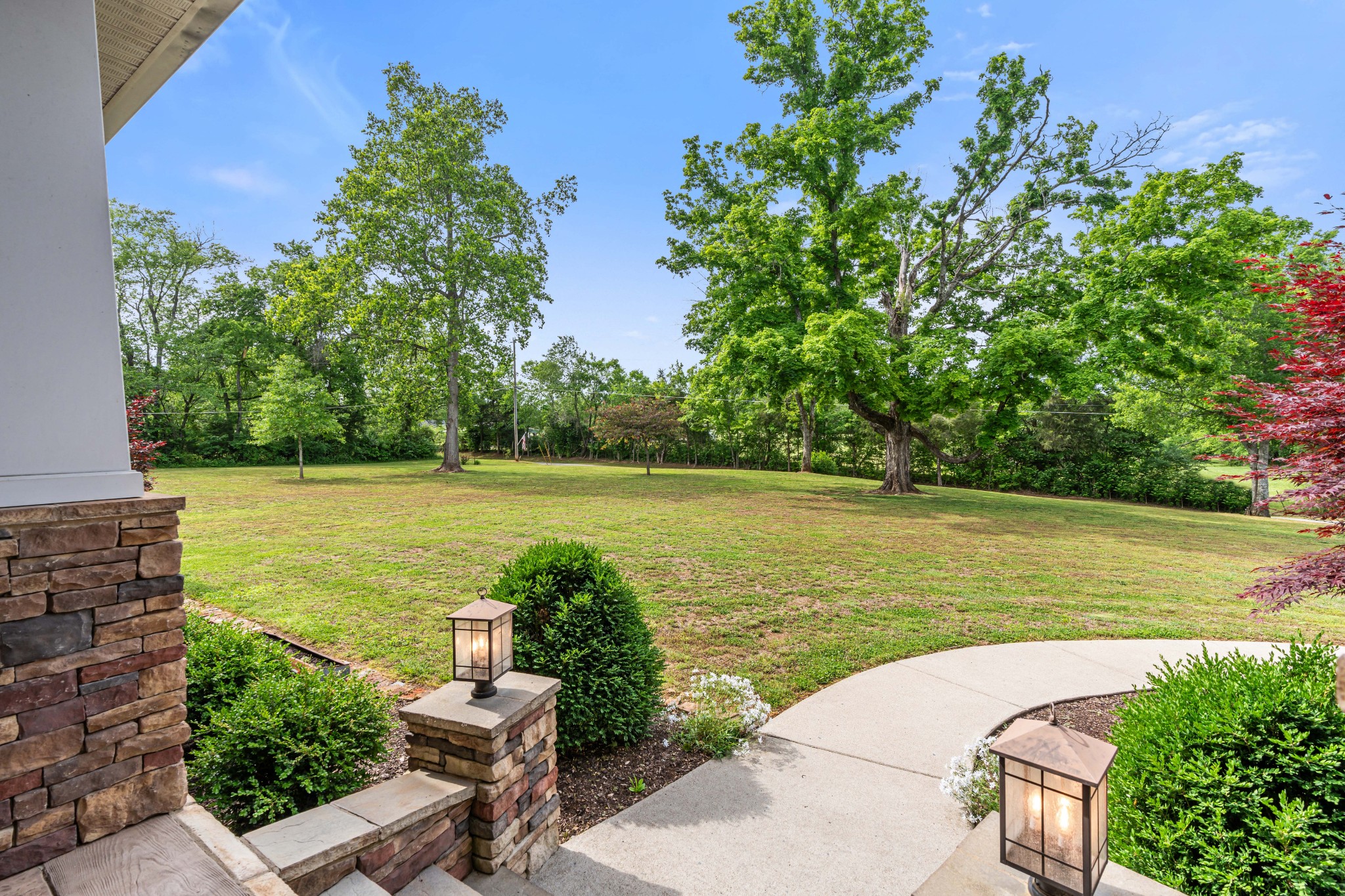 587A Douglas Lane Gallatin TN 37066