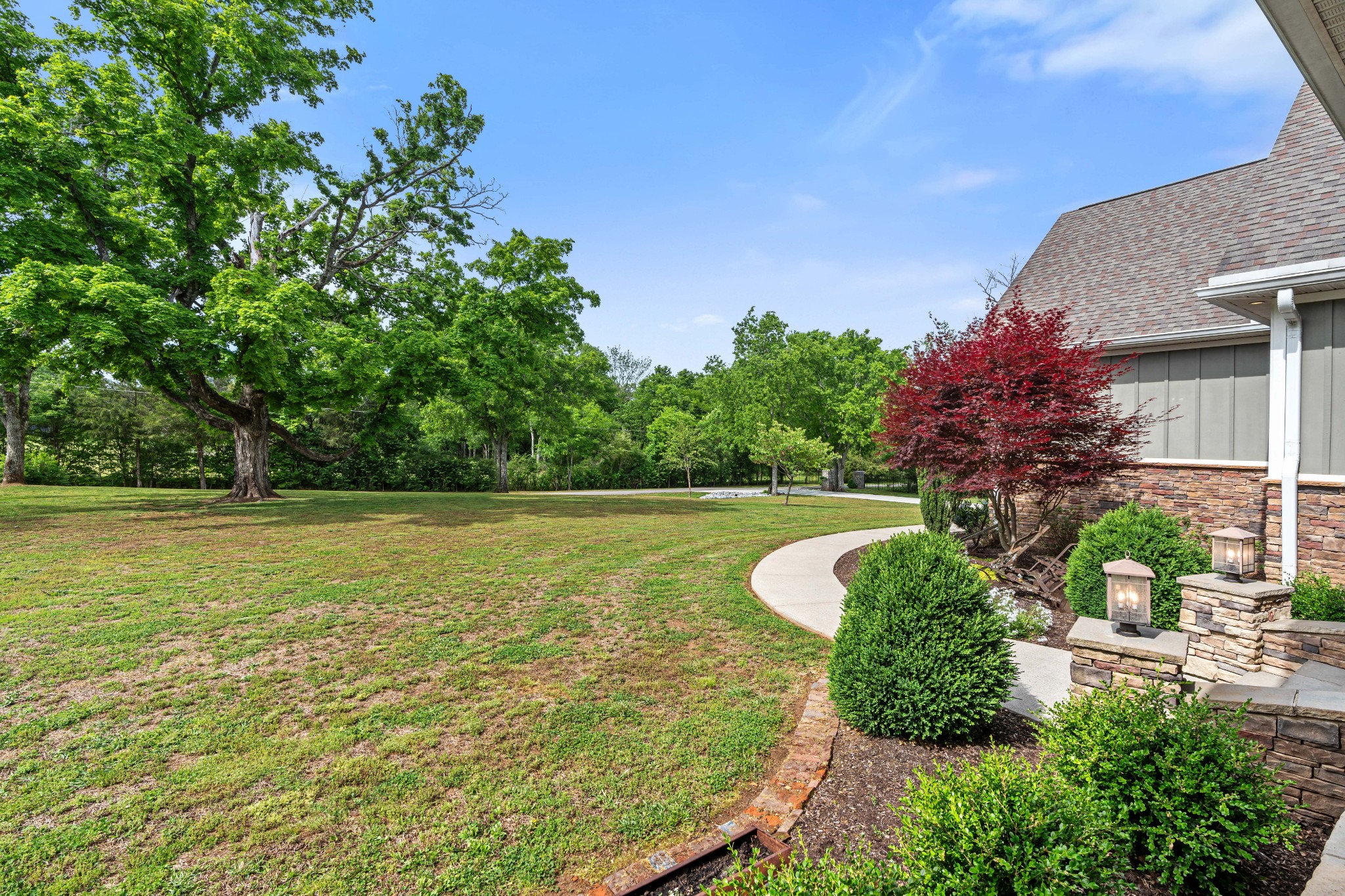 587A Douglas Lane Gallatin TN 37066