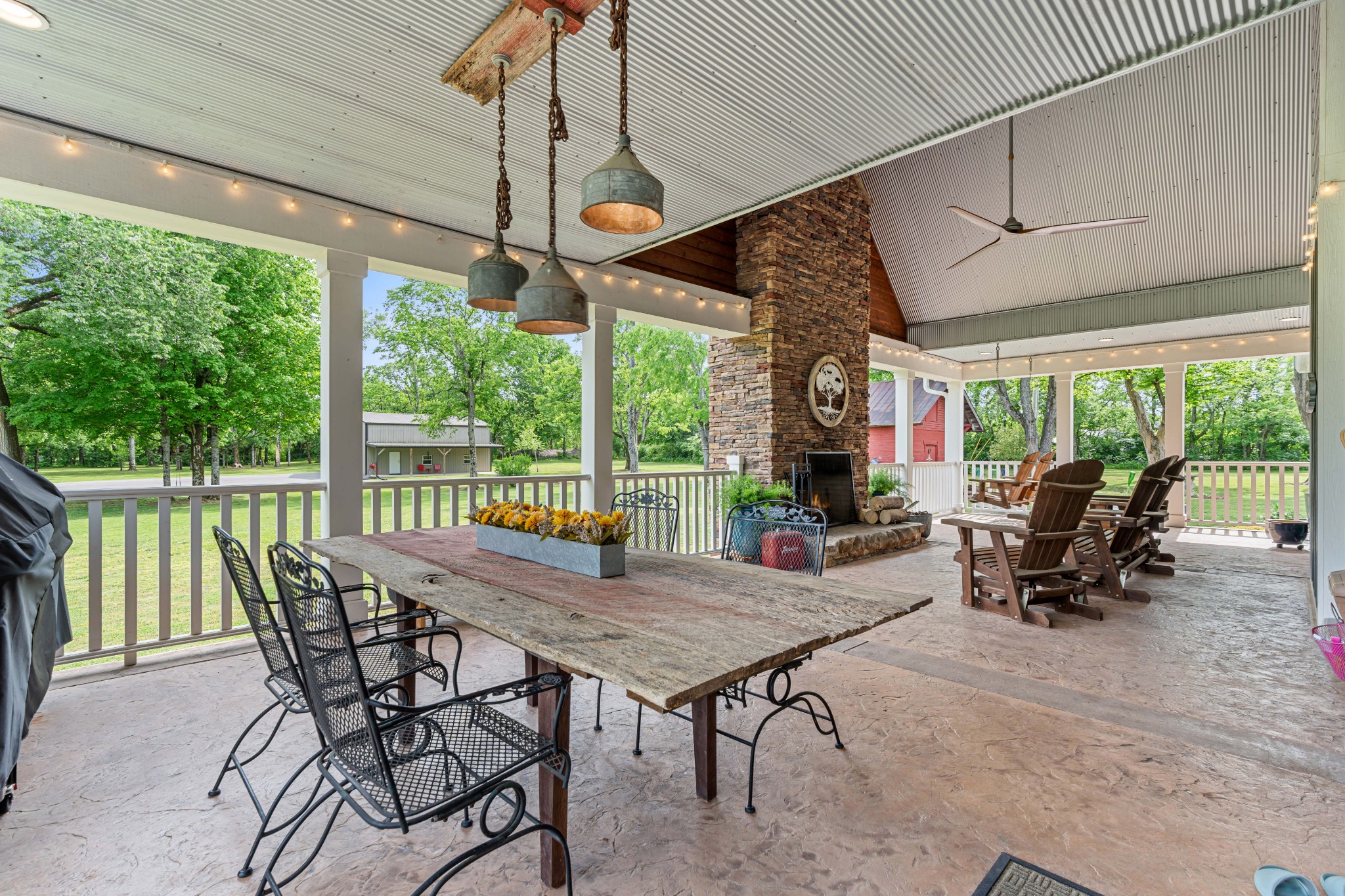 587A Douglas Lane Gallatin TN 37066