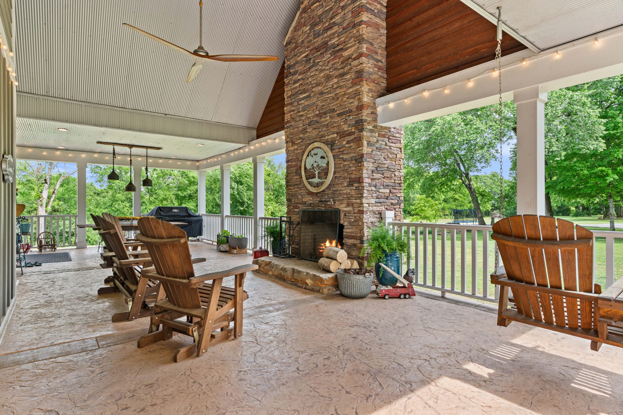 587A Douglas Lane Gallatin TN 37066