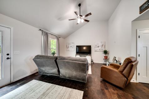 107 Tanesha Court Portland TN 37148