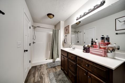 107 Tanesha Court Portland TN 37148