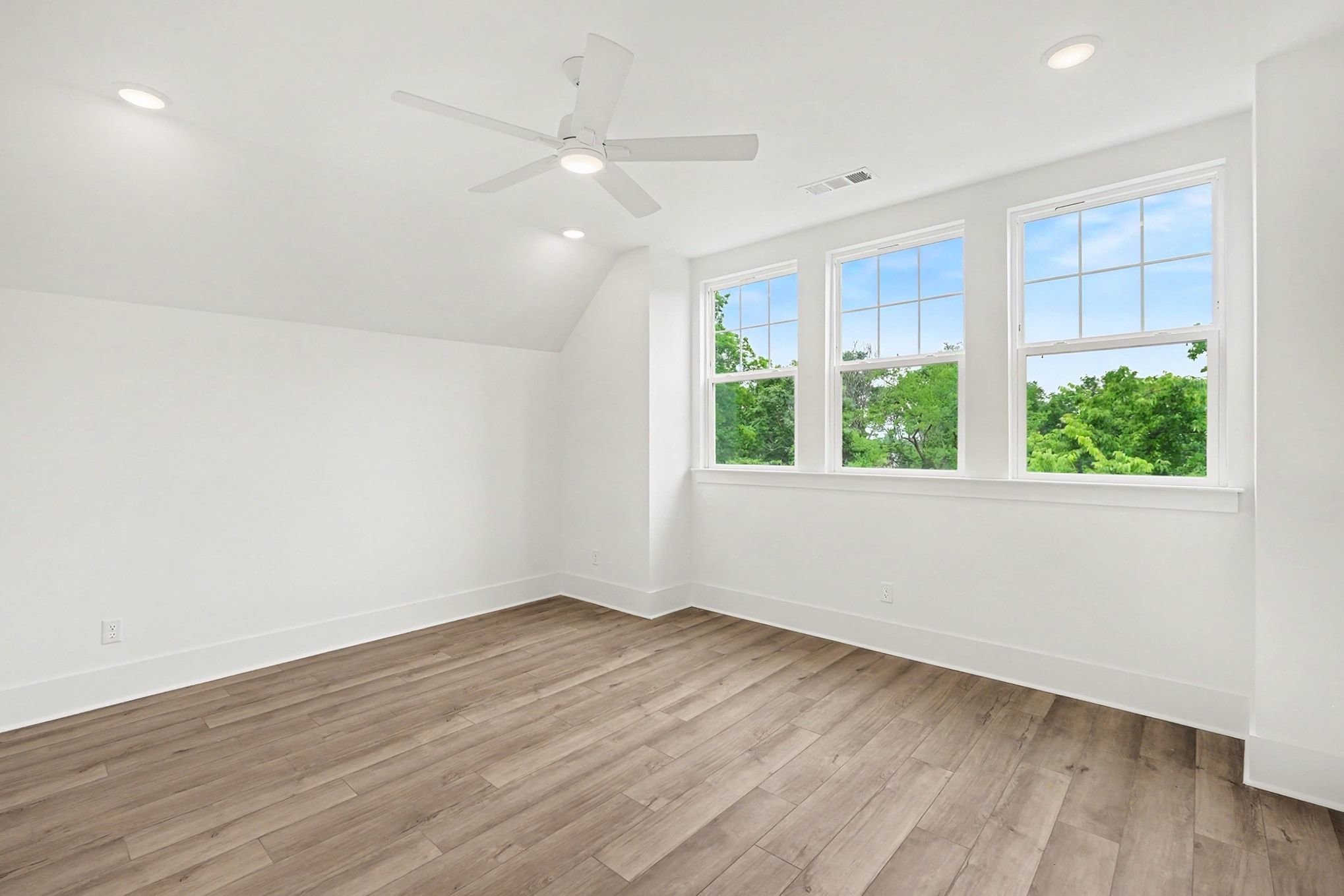 122 Honeywine Street Nashville TN 37206