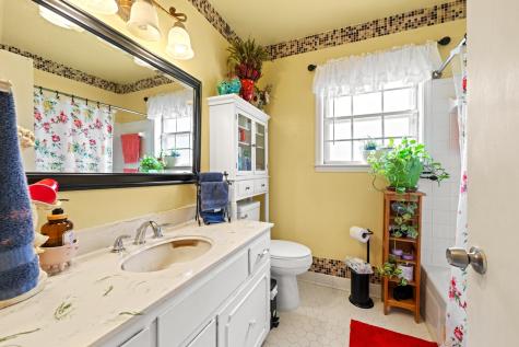 2593 Lanrick Cove Memphis TN 38119