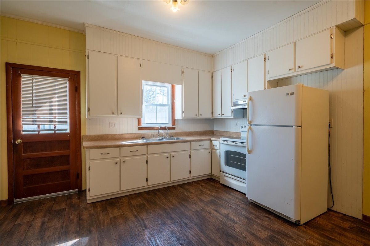 202 Vine Street Loretto TN 38469