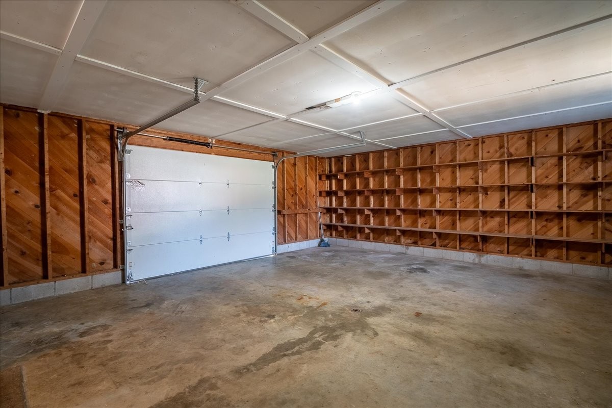 202 Vine Street Loretto TN 38469