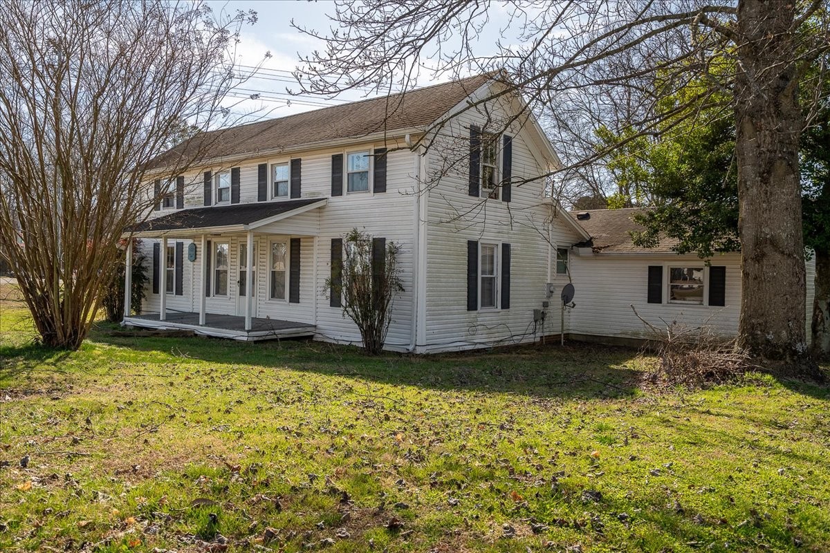 202 Vine Street Loretto TN 38469