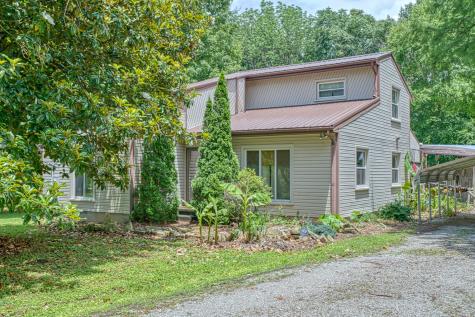 3570 Golden Mountain Road, NE Sparta TN 38583