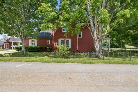 103 Cowan St, W Cowan TN 37318