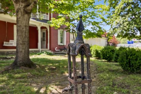103 Cowan St, W Cowan TN 37318