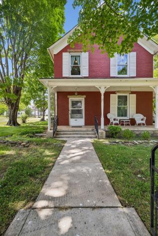103 Cowan St, W Cowan TN 37318