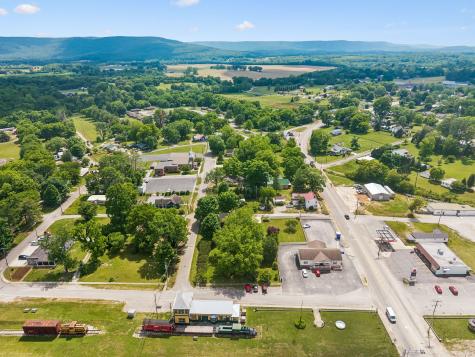 103 Cowan St, W Cowan TN 37318